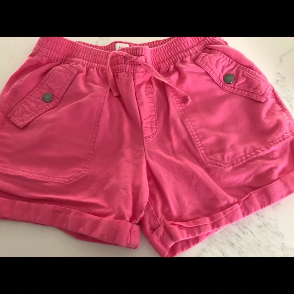 NWOT 2 pair of gap shorts never worn. Girls size xl